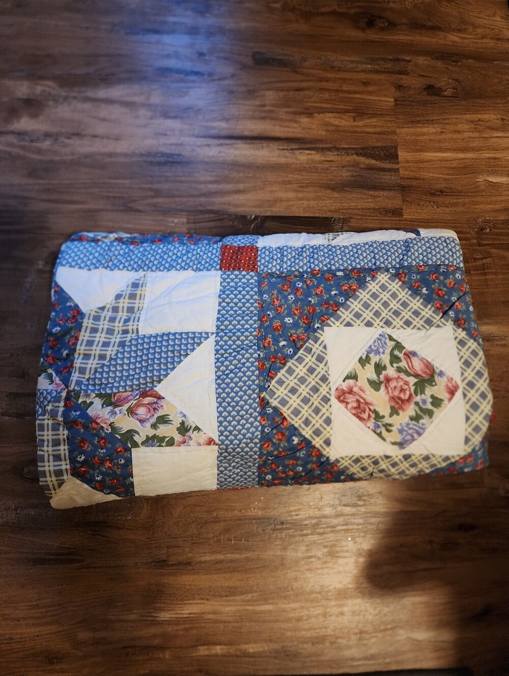 Handmade patchwork star quilt - Picture 6 of 7